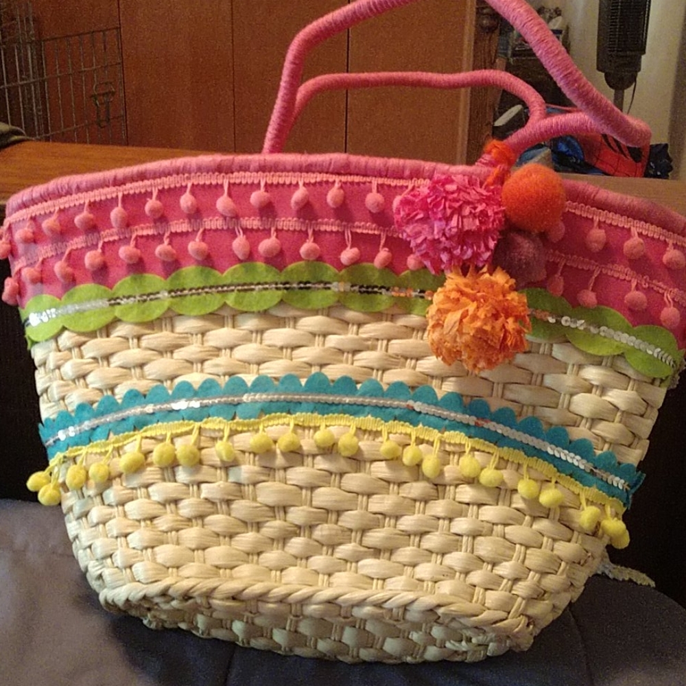 Colrful Straw Tote